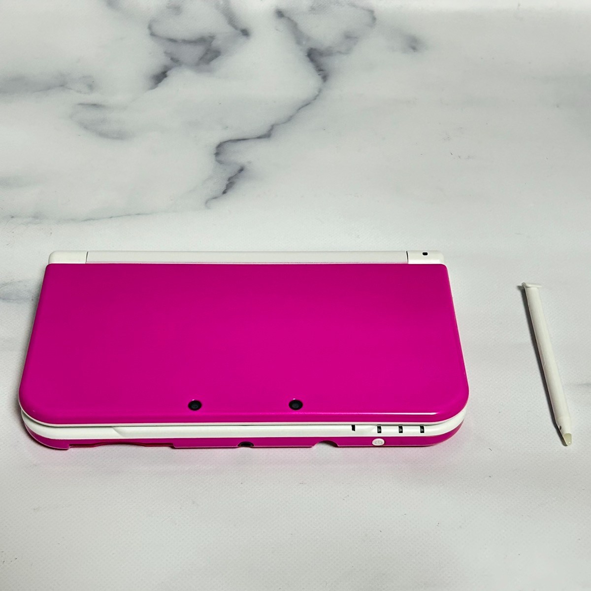 Nintendo New 3DS LL XL Console region free / Charger SD card from US