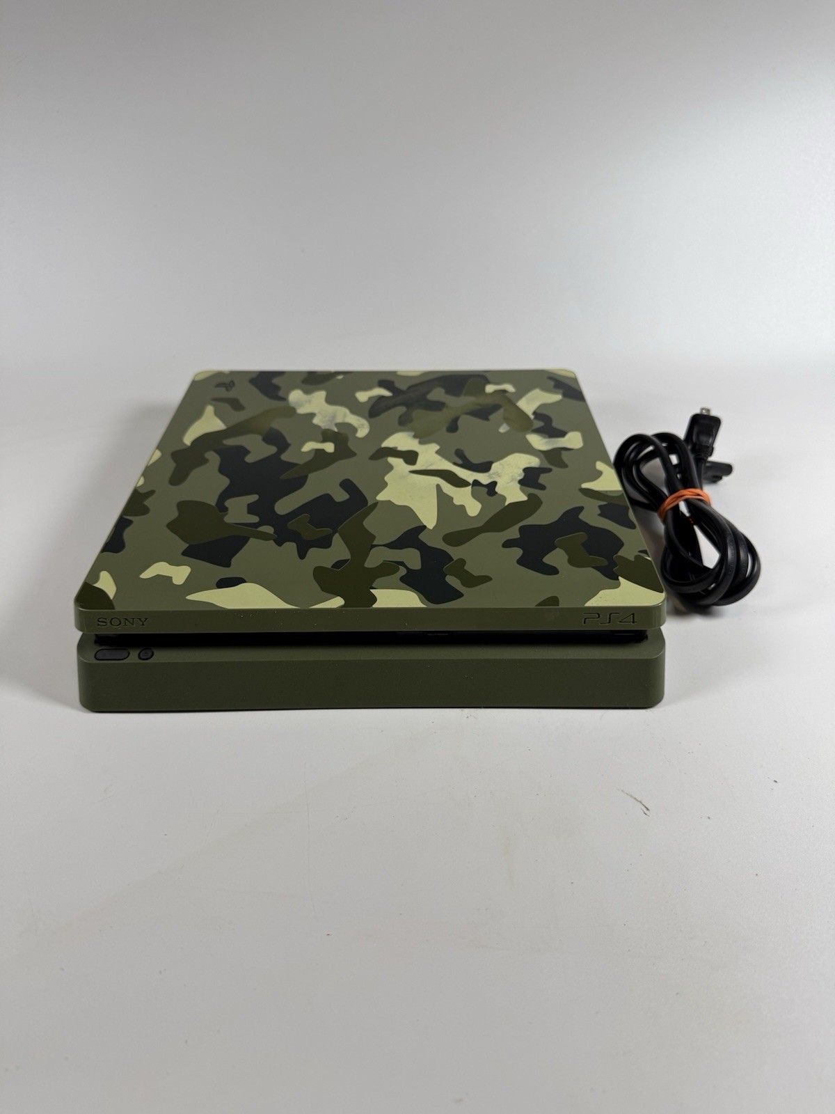 Sony PlayStation 4 PS4 Slim CUH-2115B 1TB Call of Duty: WWII Edition Console