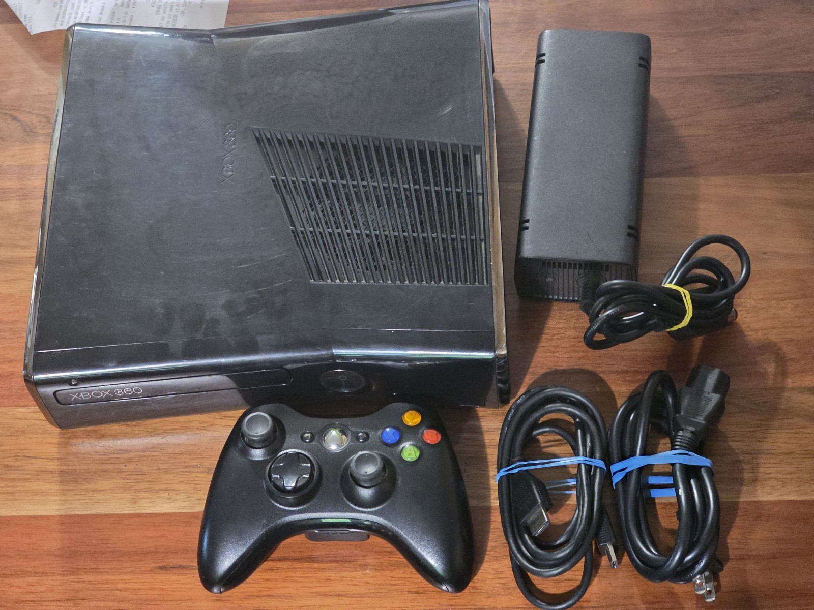 Xbox 360 S Slim Model 1439 Glossy Black Console 250GB HDD w/ Controller Works