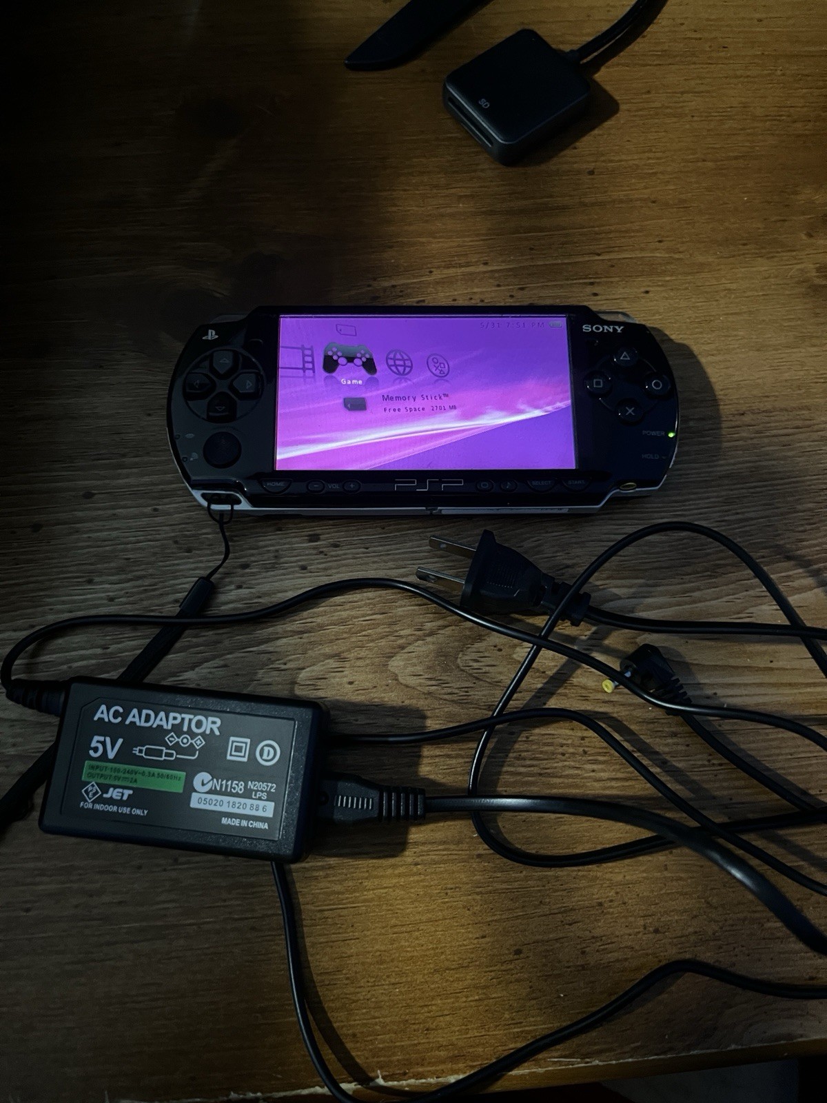 Sony PSP-2001 Black Handheld System Wi-Fi, NTSC-U/C (US/Canada) Read Description