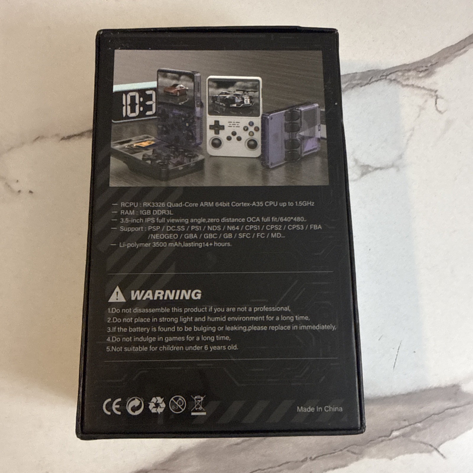 video game consoles R36S – Open box..