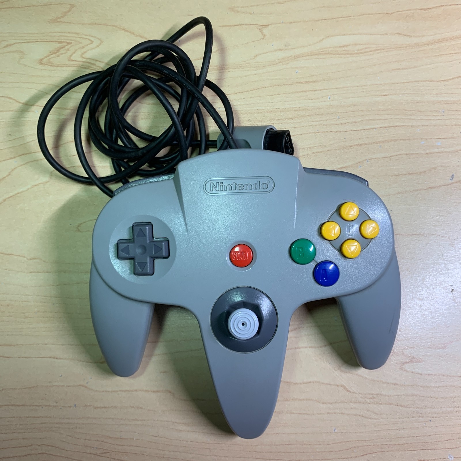 Read – Nintendo 64 N64 Console CIB No Inserts W/ Atomic Purple Controller Tested