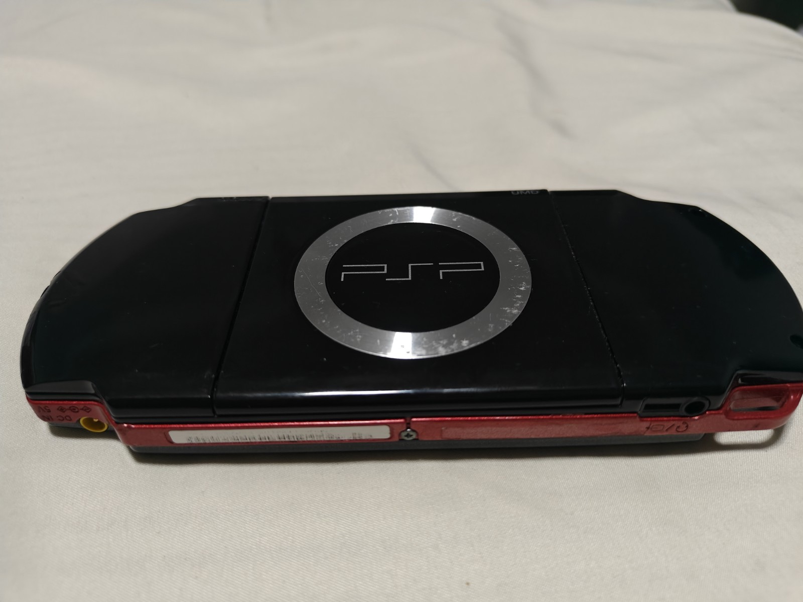 Read Red Black Sony PSP 2000 Console System Charger Battery 128gb Mem Card Set