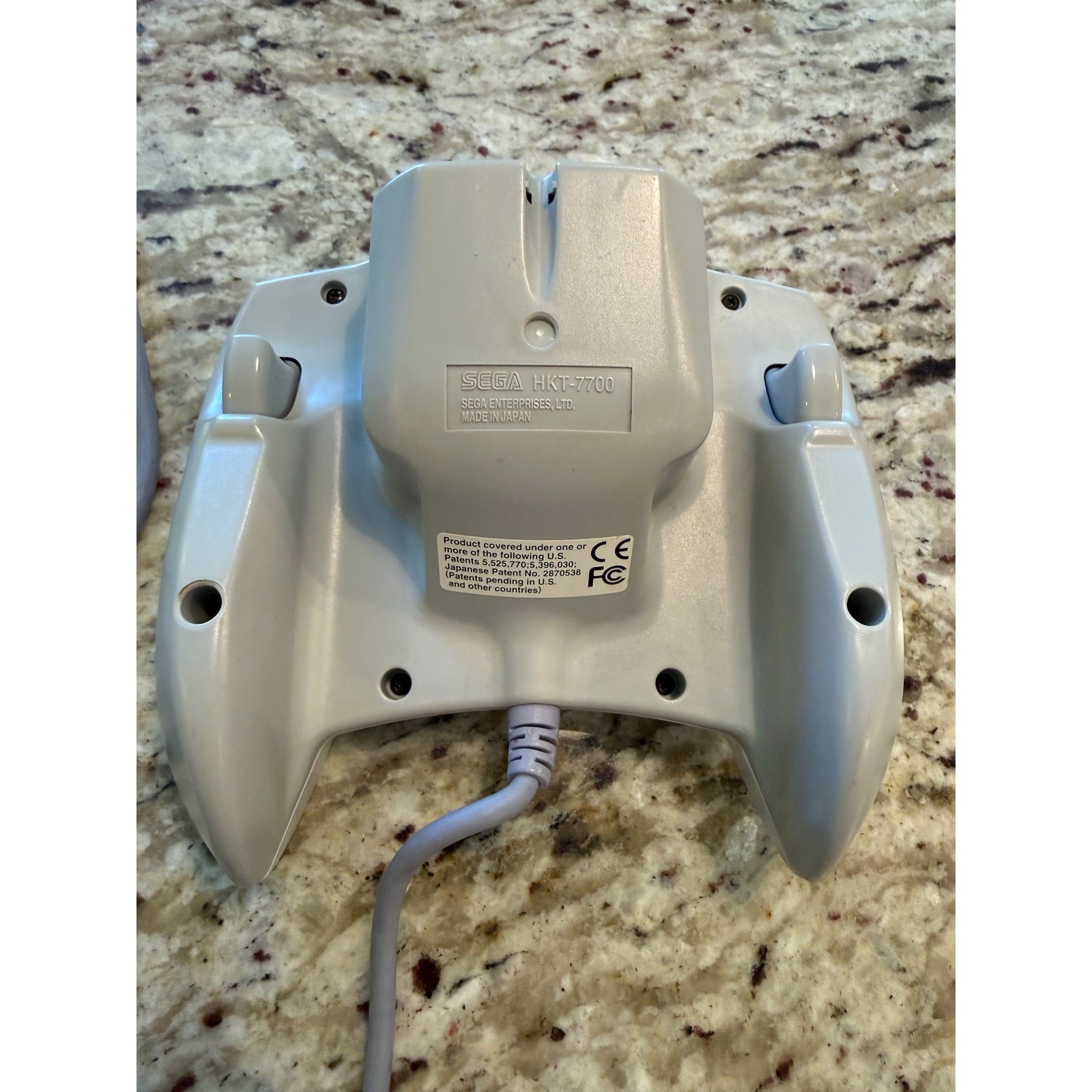 Sega Dreamcast Console HKT-3020 White System 1999 NTSC-U + 2 Controllers