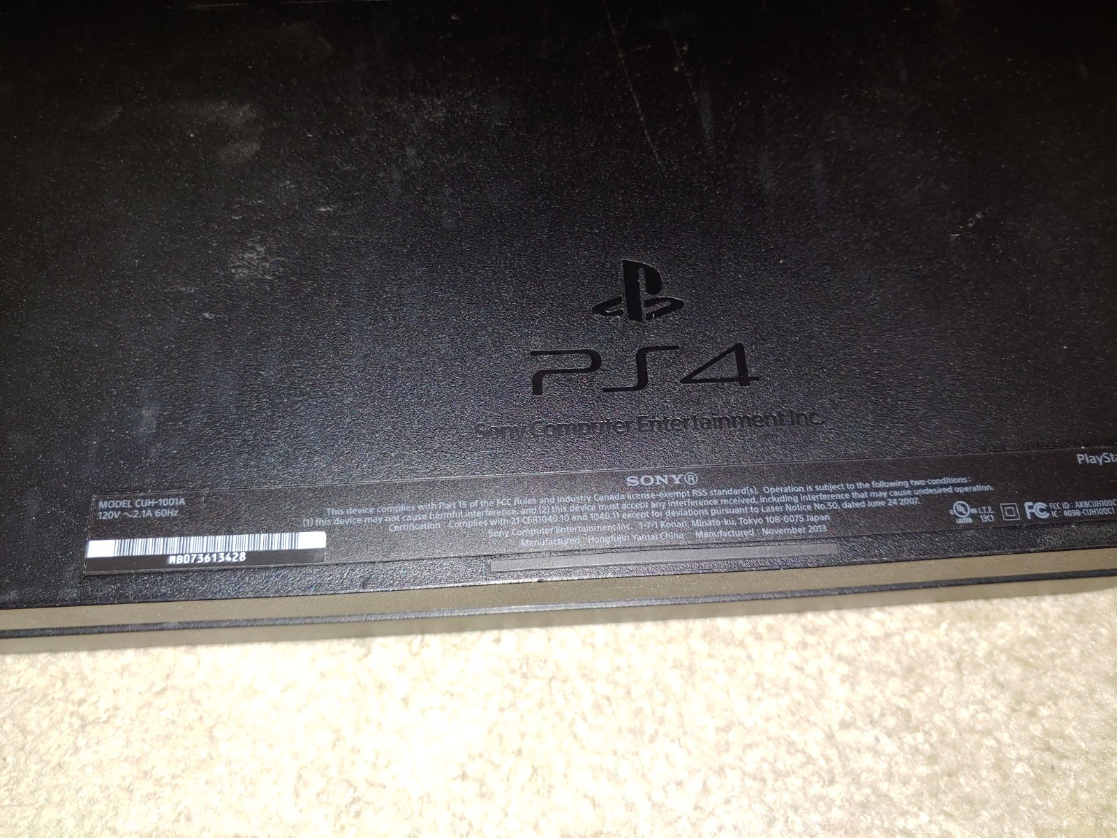 Sony PlayStation 4 (CUH-1001A) 500GB Black Video Game Console Used