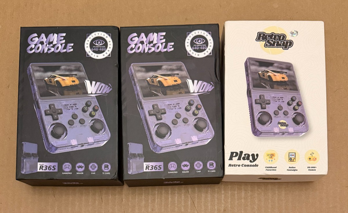 LOT OF 3 – 64GB Handheld Game Console 3.5 Inch IPS Screen 20000+ Games – NEW