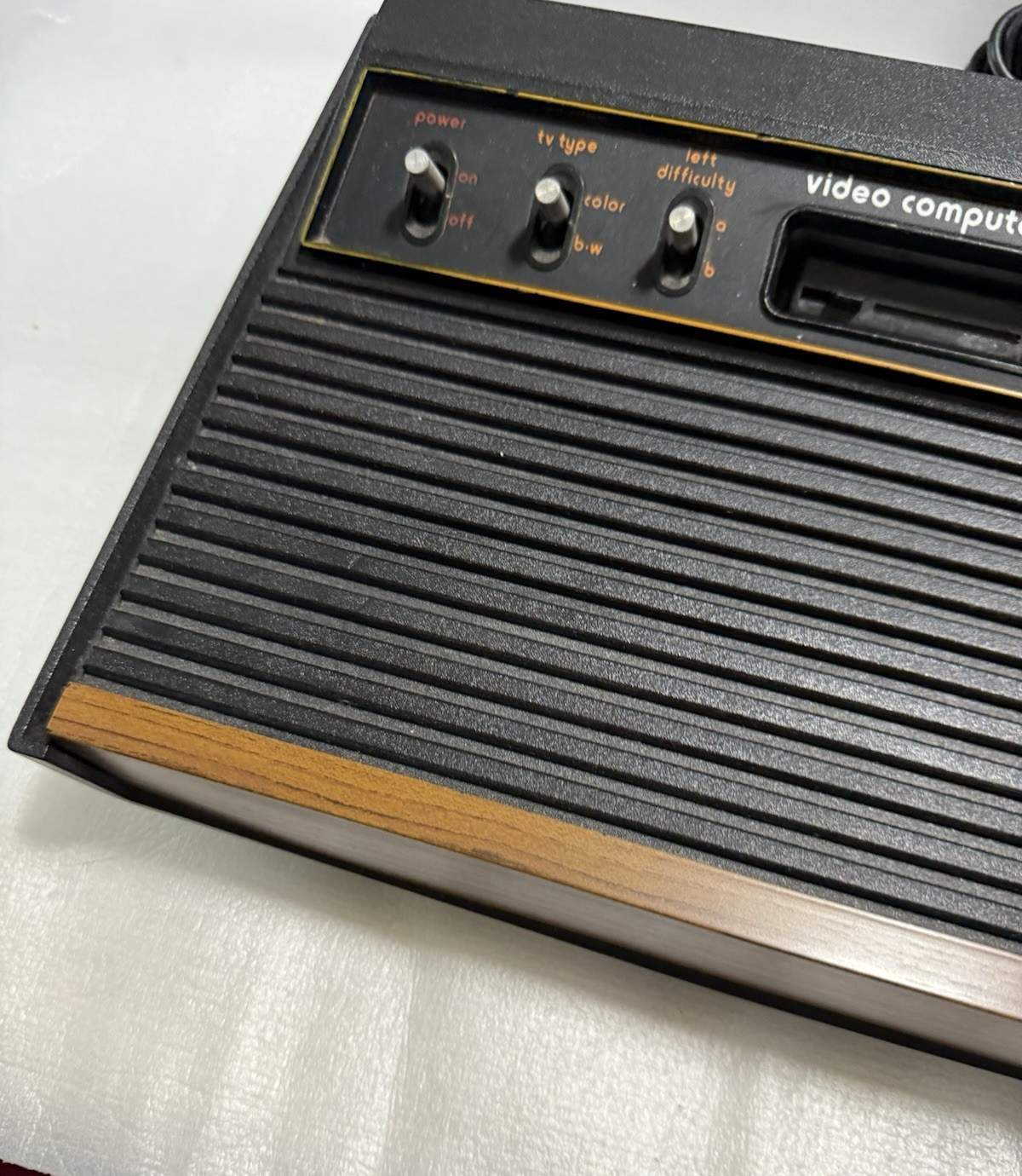 Atari 2600 Console Bundle Power Supply, Controller, 4 Games, Catalog