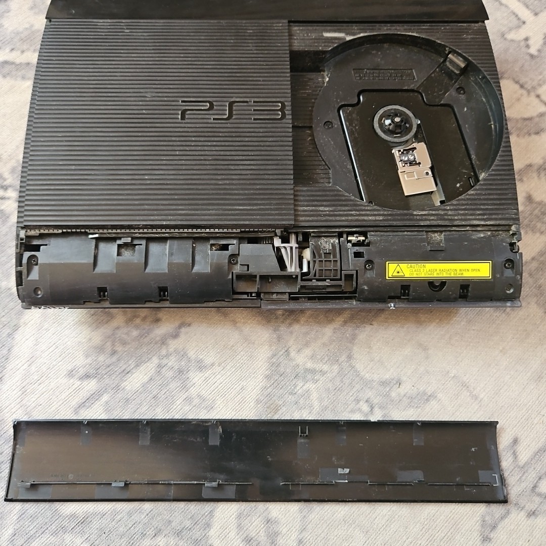 Sony PlayStation 3 (PS3) Super Slim 2500GB CECH-4001B Console And Power Cord