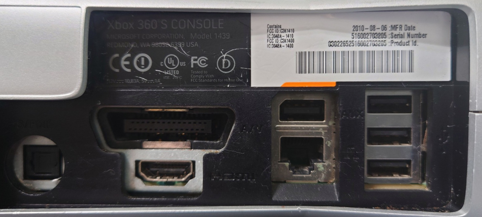 [PARTS/REPAIR] Microsoft XBOX 360 S Halo Reach 250GB Console + Matte Black 360 S