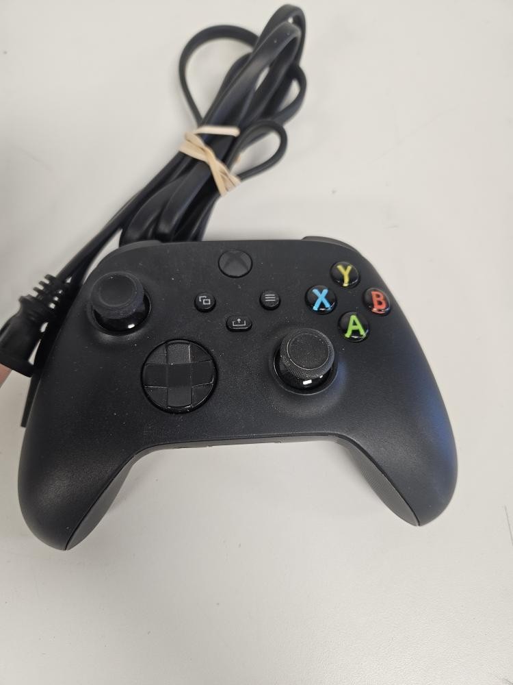 MICROSOFT XBOX ONE S – CONSOLE – 500GB – 1681 (P17031071)