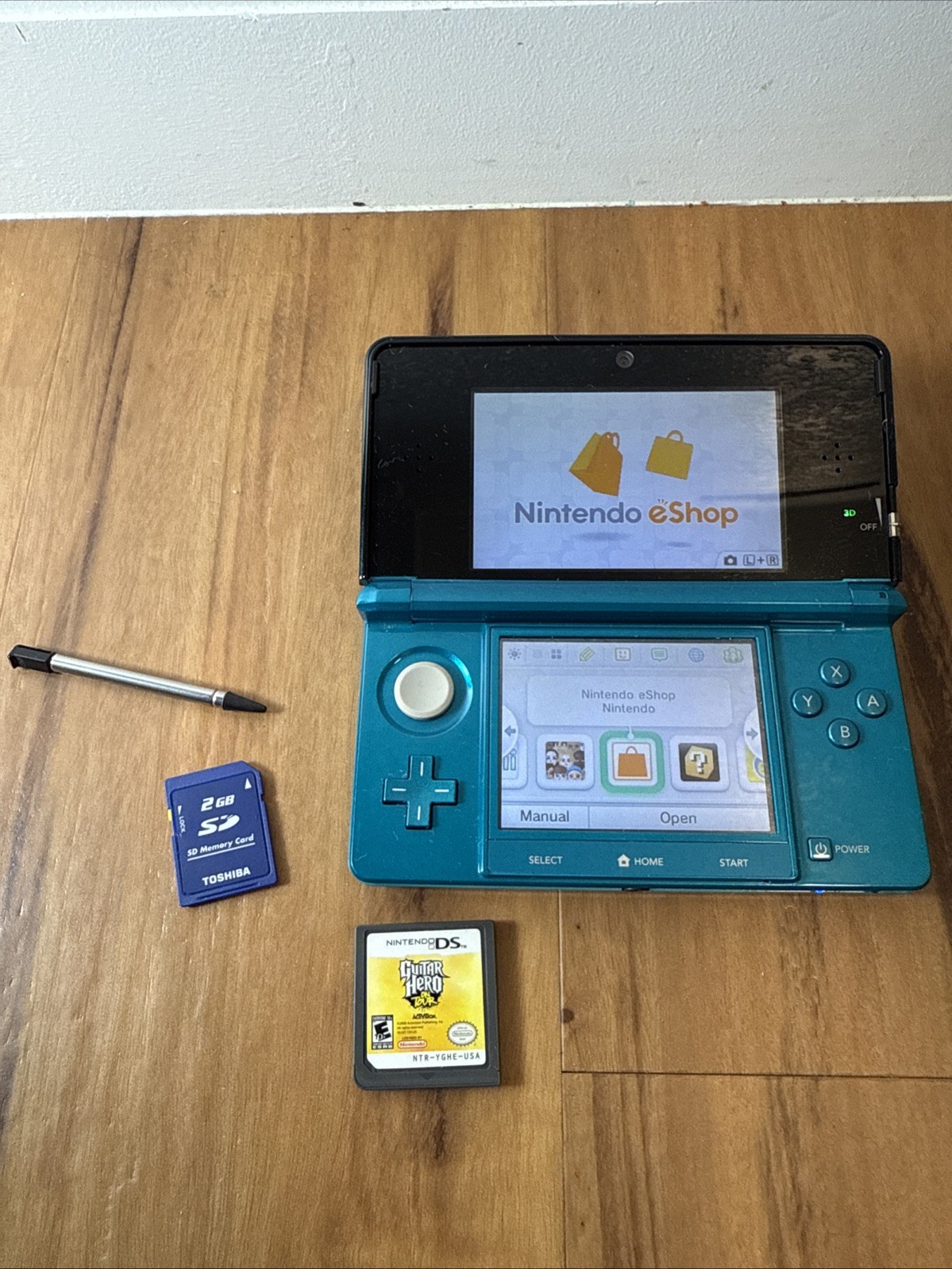 NINTENDO 3DS AQUA BLUE CTR-001: TESTED – NO Charger – W/ Guitar Hero