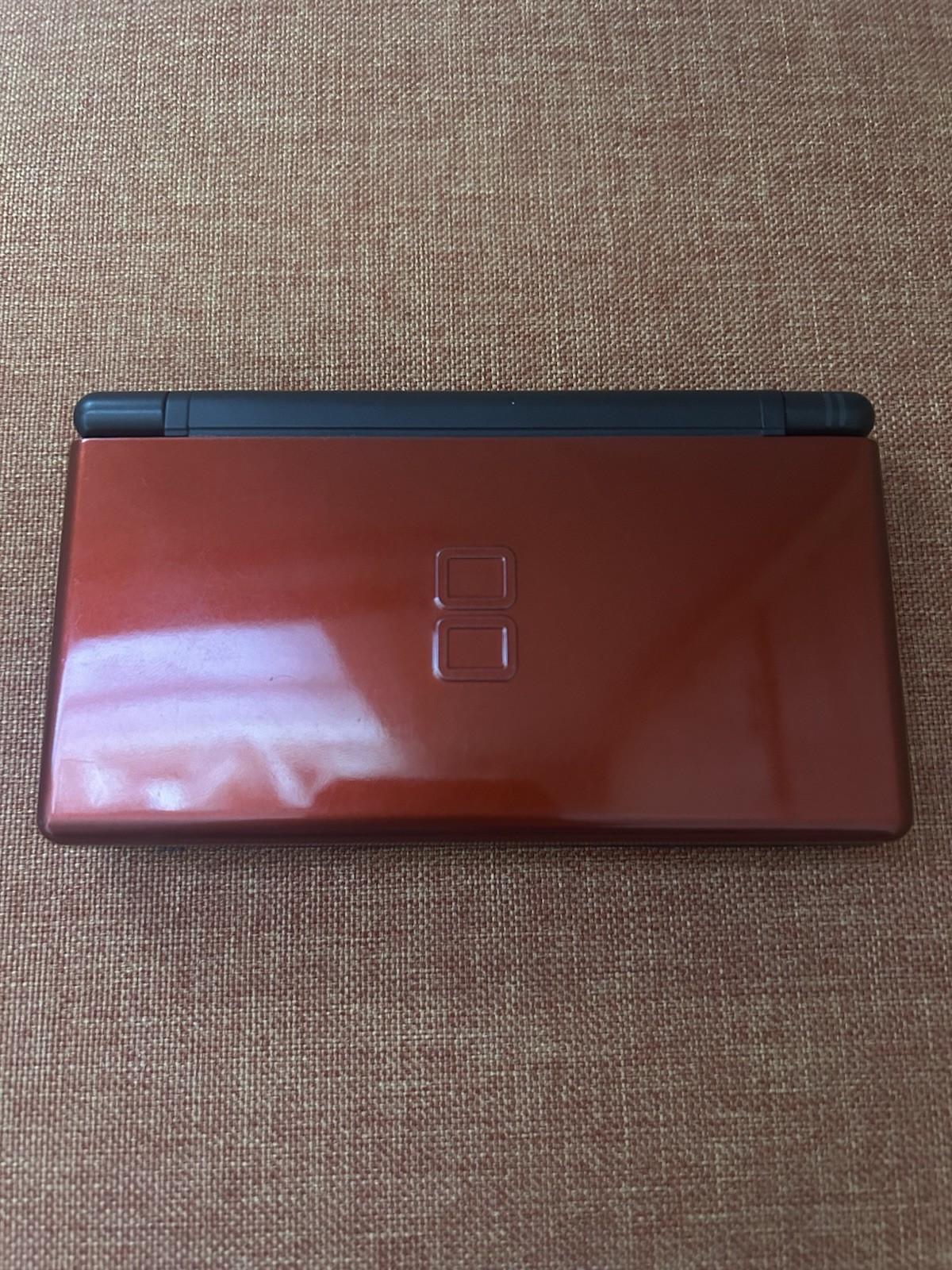 Nintendo DS Lite Red/Black Great Condition W Charger Stylus and Slot Cover￼