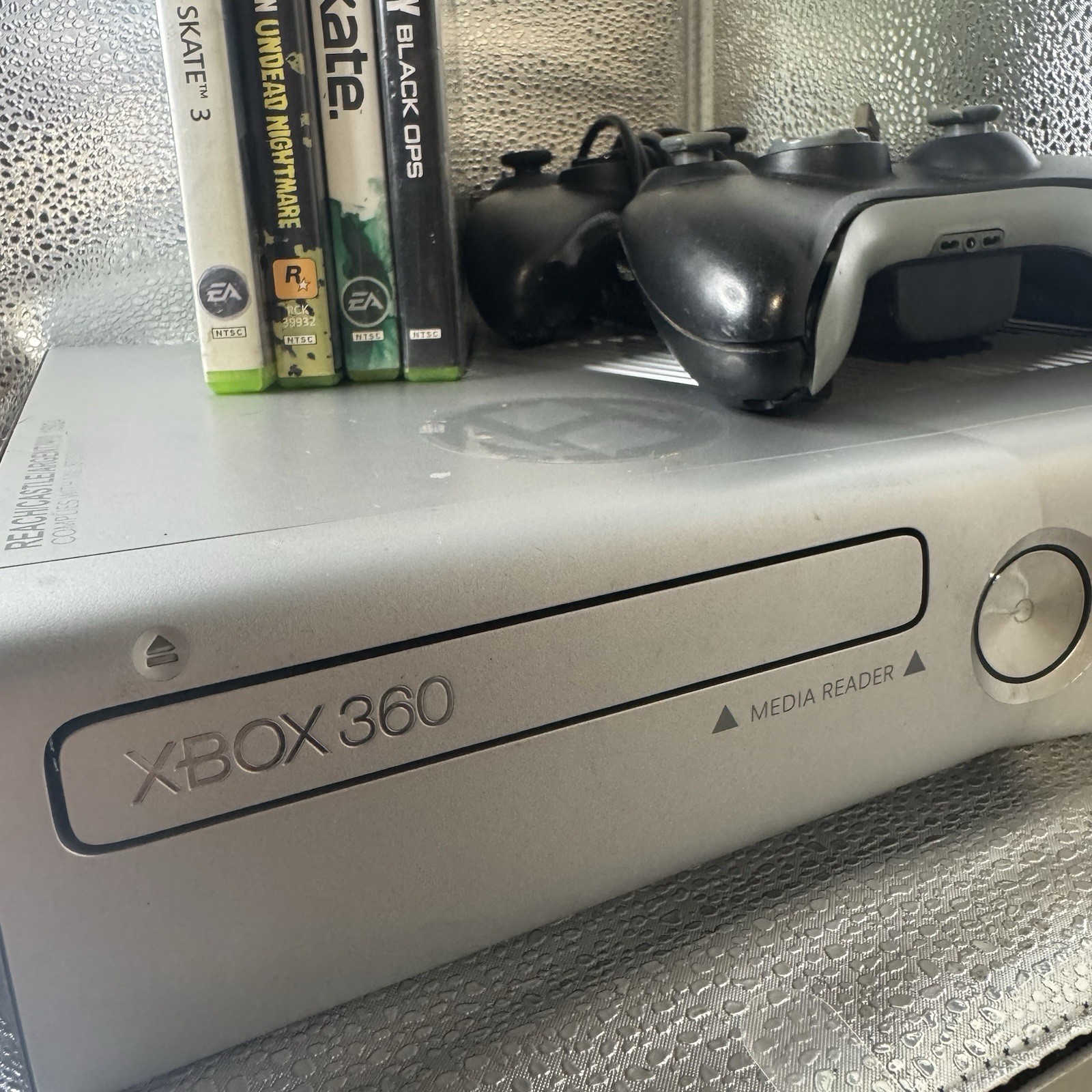 Halo Reach Limited Edition Xbox 360 Console 250GB 5 Games 2 Controller & Cables