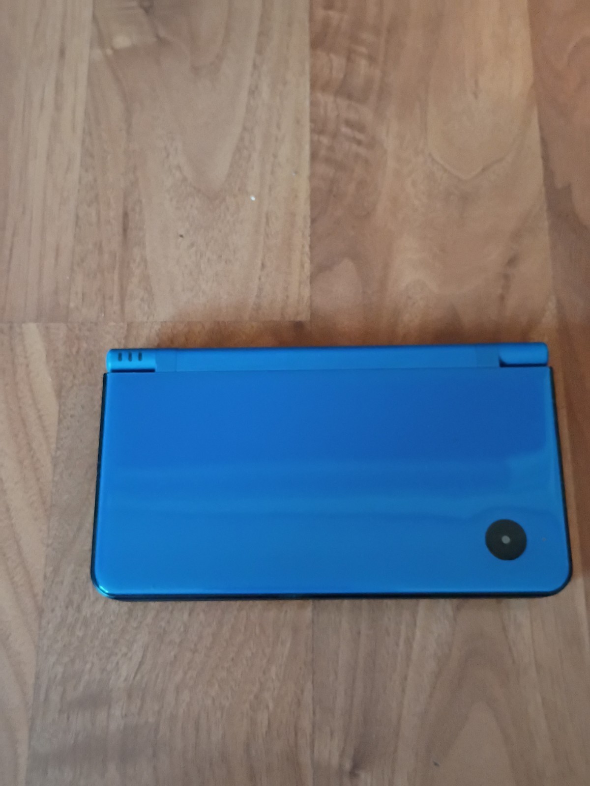 Nintendo DSI XL UTL-001 Blue. Parts Or Repair Charge Port Issue