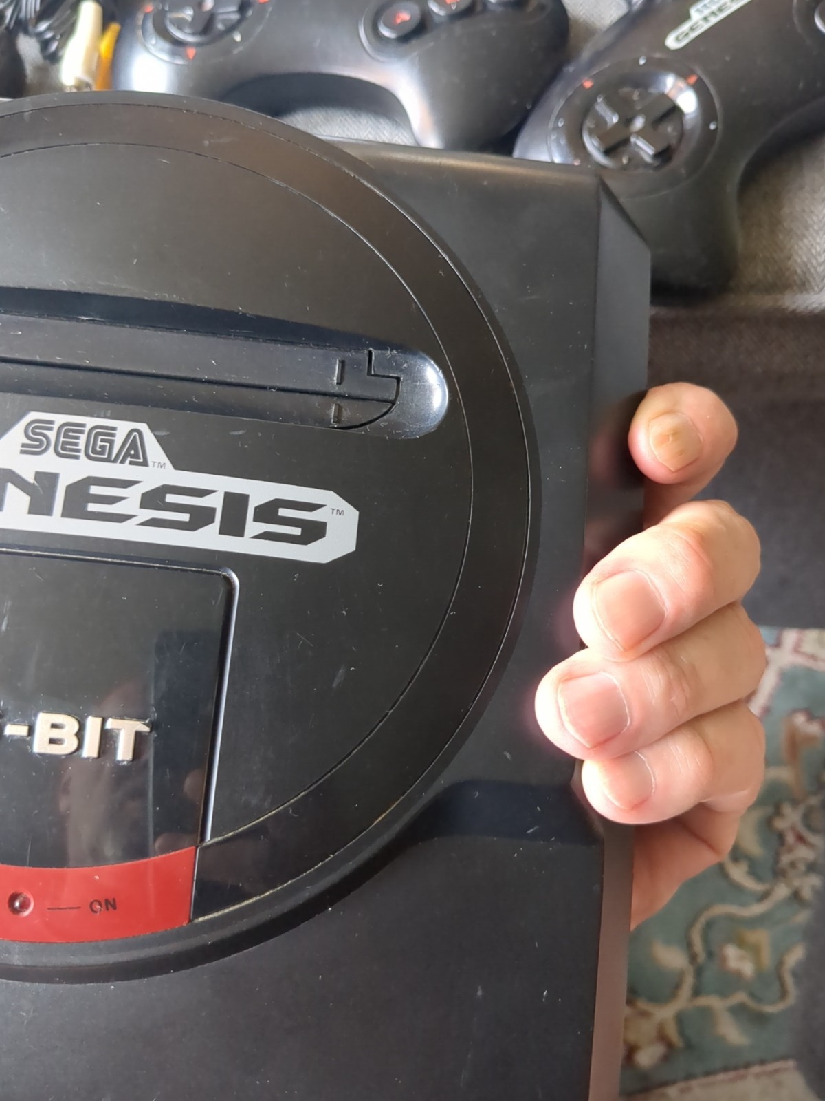 SEGA GENESIS Console MK-1601 AUTHENTIC Video Game System 1st Model 2 Controller