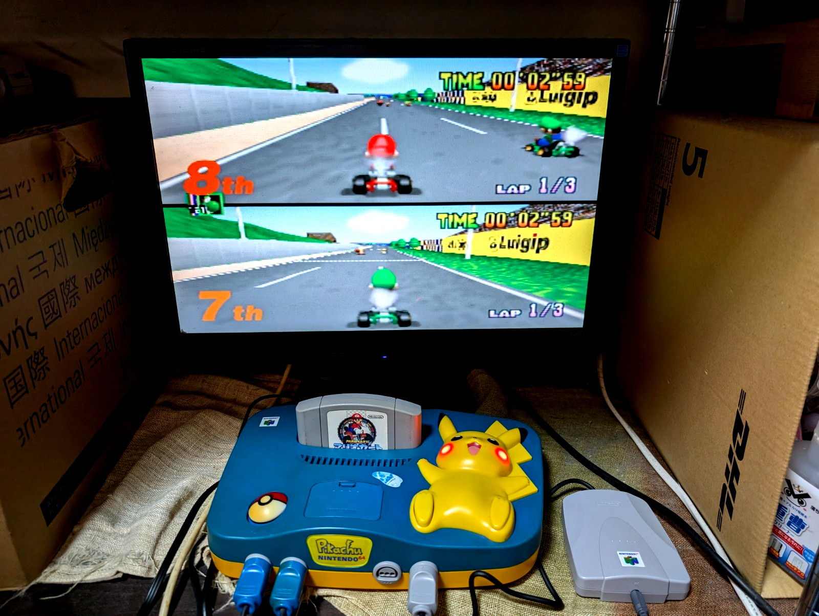 Nintendo 64 Pokemon Pikachu Region Free Console 2Controllers N64 japan