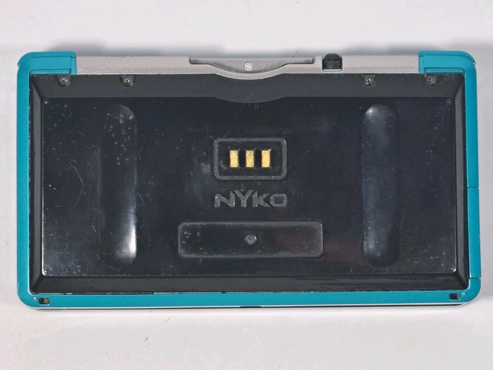 Nintendo 3DS Aqua Blue Handheld Console 3D Technology w/ Nyko Powerpak & 4GB SD