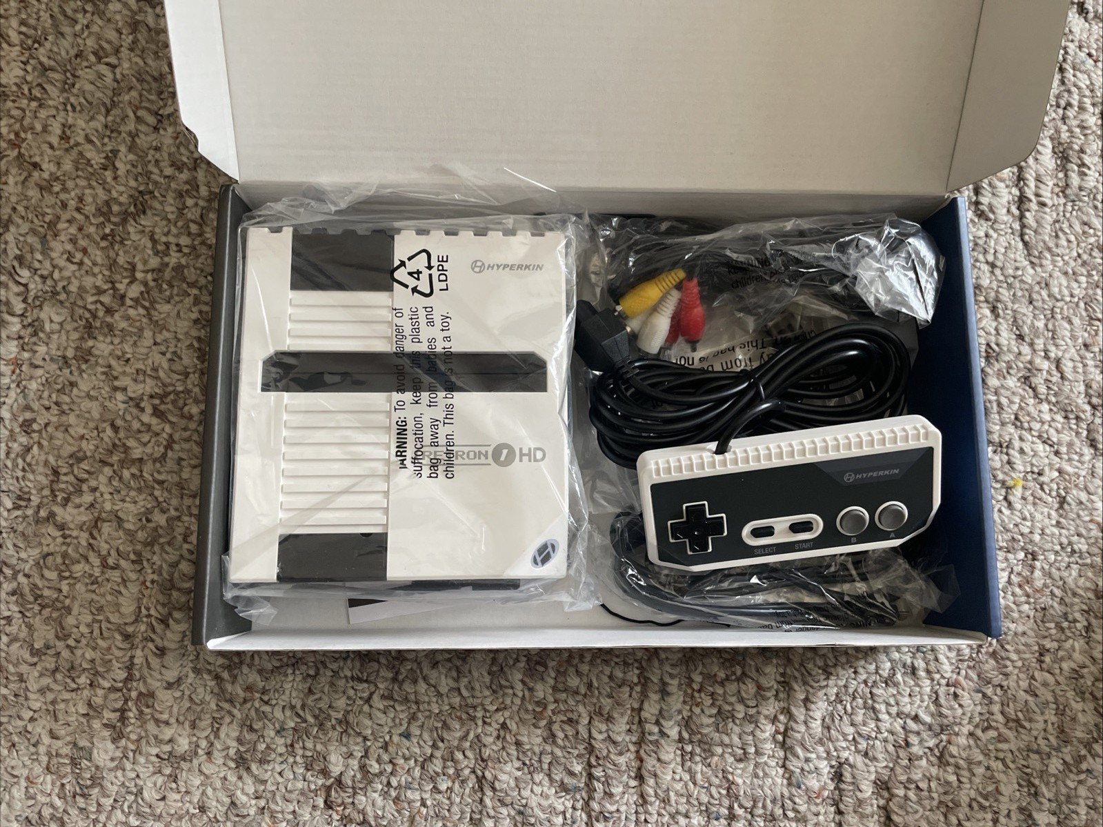 Hyperkin Retron 1 HD Retro Gaming Console for NES Games Controller Cables