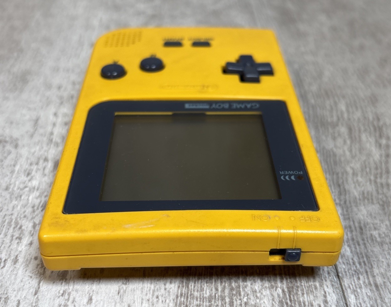 Nintendo Game Boy Pocket MGB-001 Yellow OEM