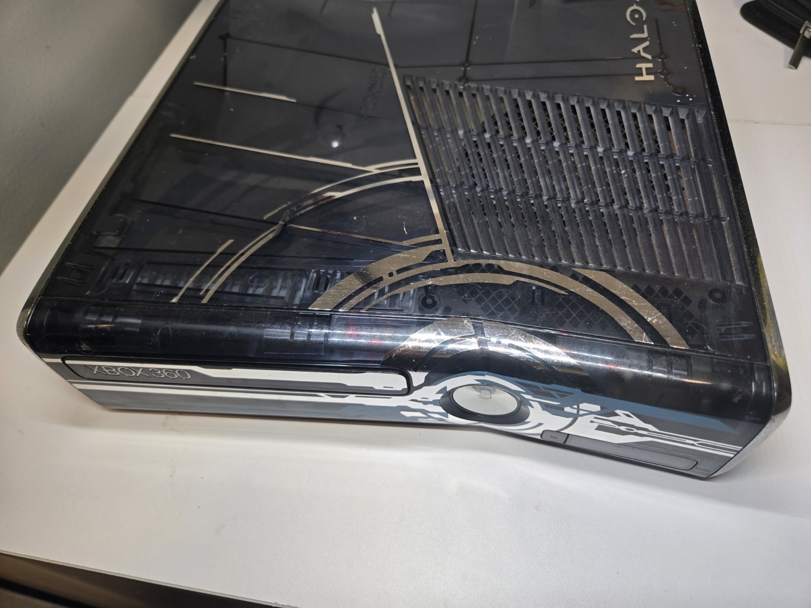 Xbox 360 Halo 4 Limited Edition Console 320GB Model 1439