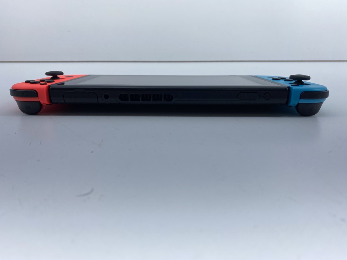 Nintendo Switch 1st Gen Gaming Console hac-001 (WMP018097)
