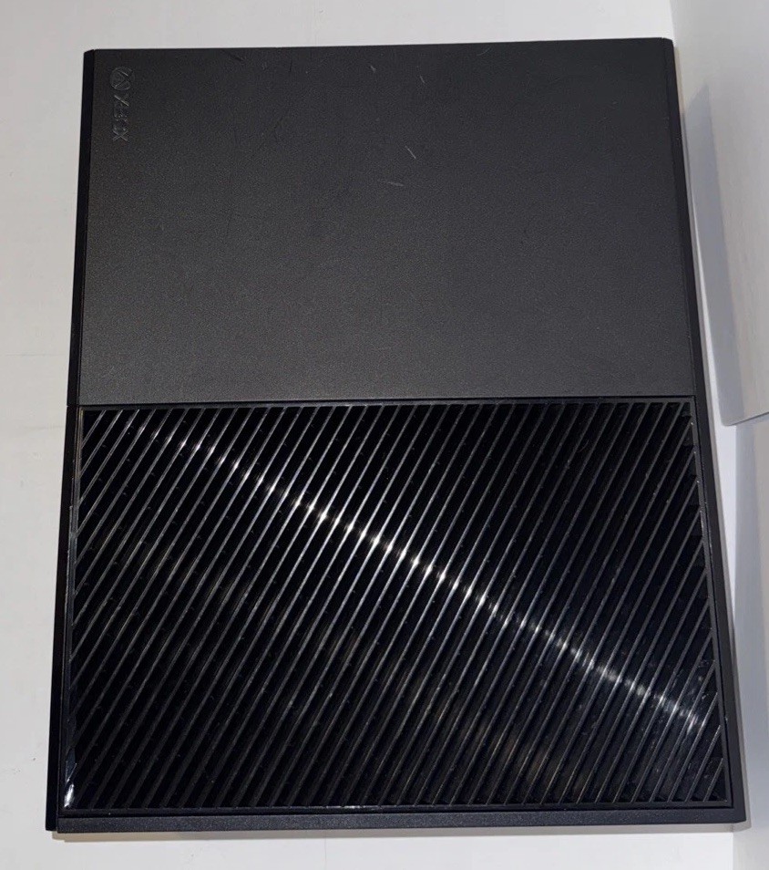 Microsoft Xbox One 500GB Console Bundle w 4 Call of Duty Games Deep Cleaned Read
