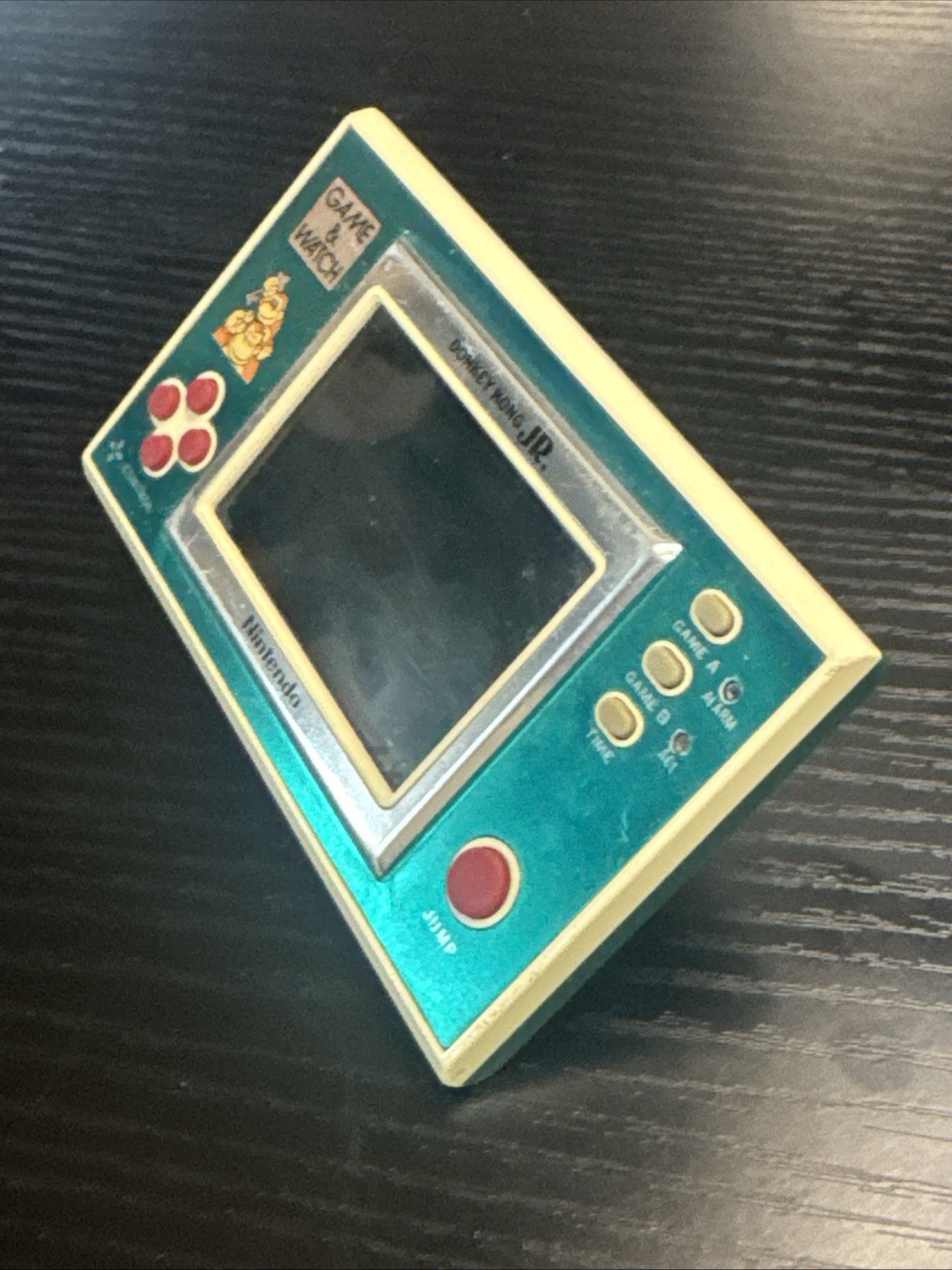 1982 Nintendo Game & Watch Donkey Kong JR Model No. DJ-101 Hard to see screen