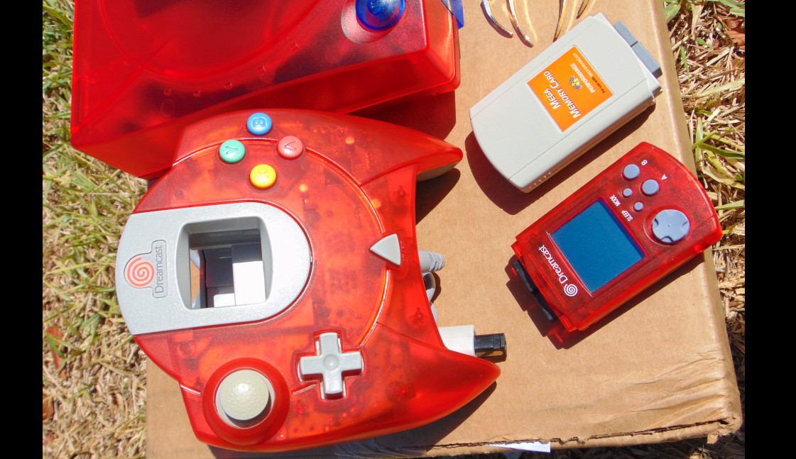 💙 SEGA Dreamcast HKT-3020 Home Console 💥 SEE THRU RED 💥 Custom🌟 glows ✨