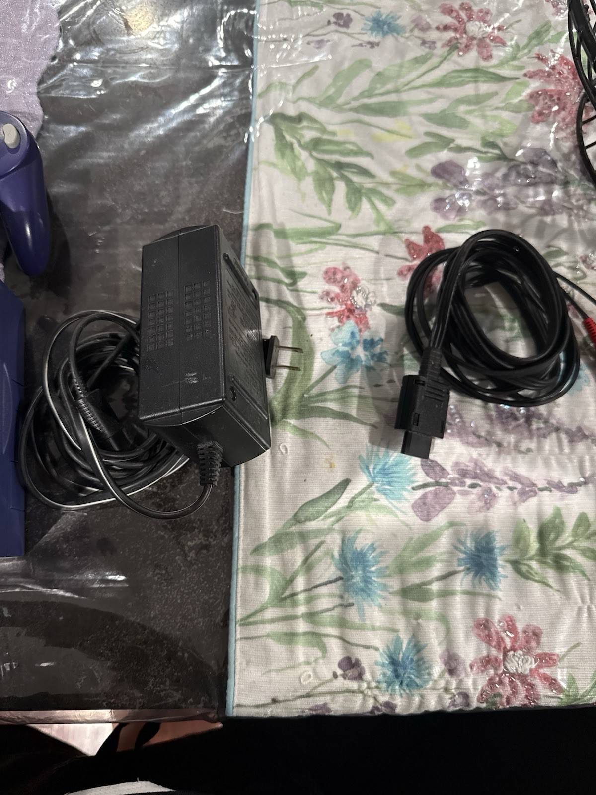 Nintendo GameCube 40 MB Home Console – Purple