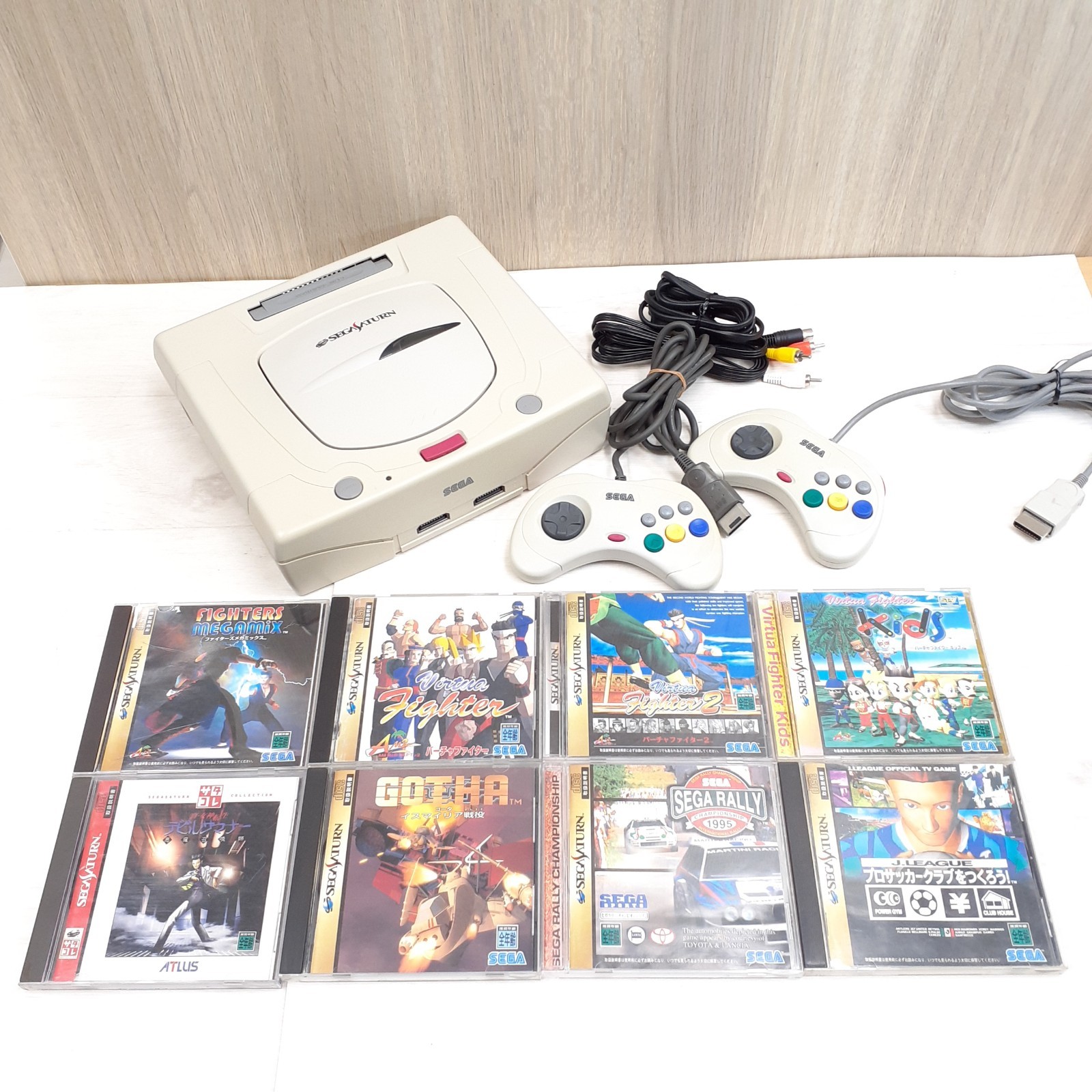 Sega Saturn Console Bundle w/ 2 Controllers 8 Games Tested Japan White HST-3220
