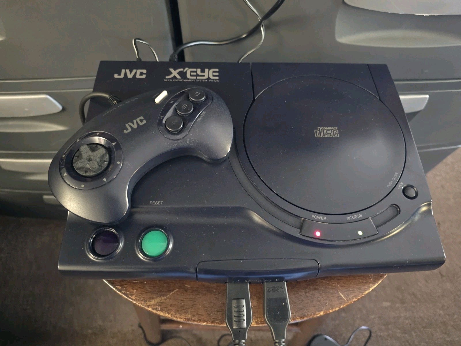 JVC X’EYE Sega Genesis Sega CD with JVC & Genesis Controllers & 4 games Sonic CD