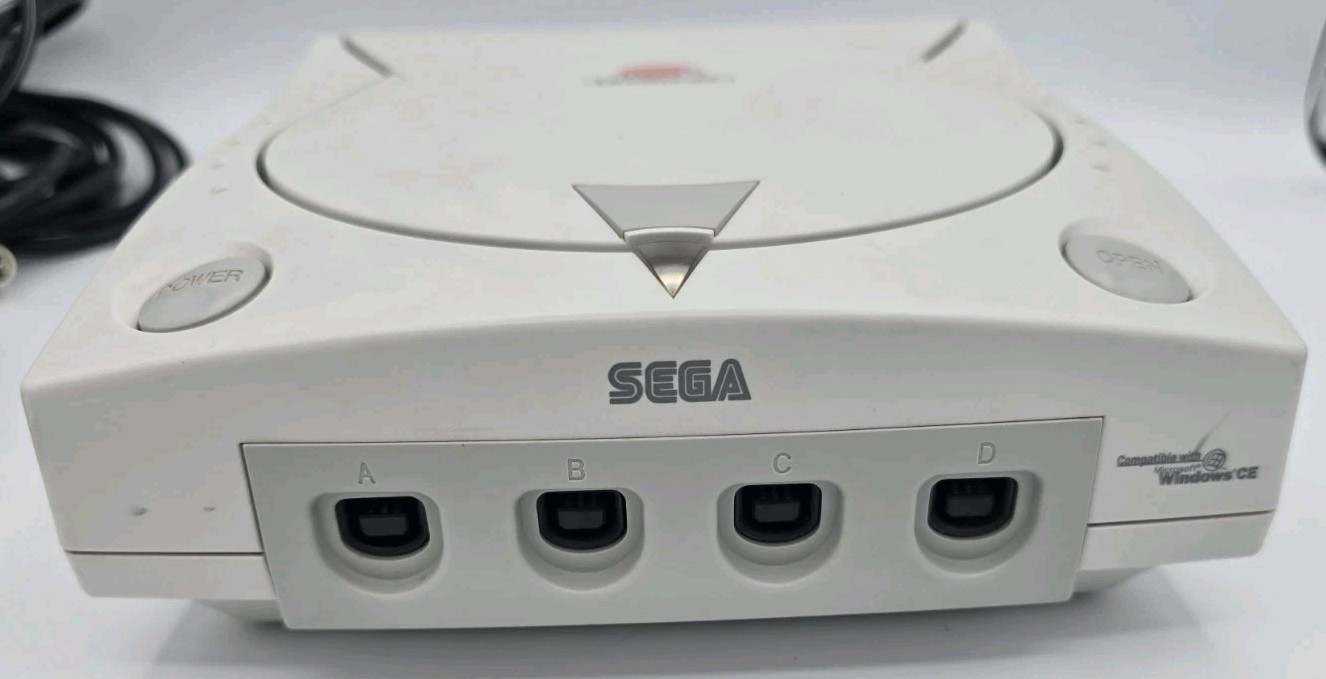 Sega Dreamcast Console With Controller VMU and Cables All Tested Working