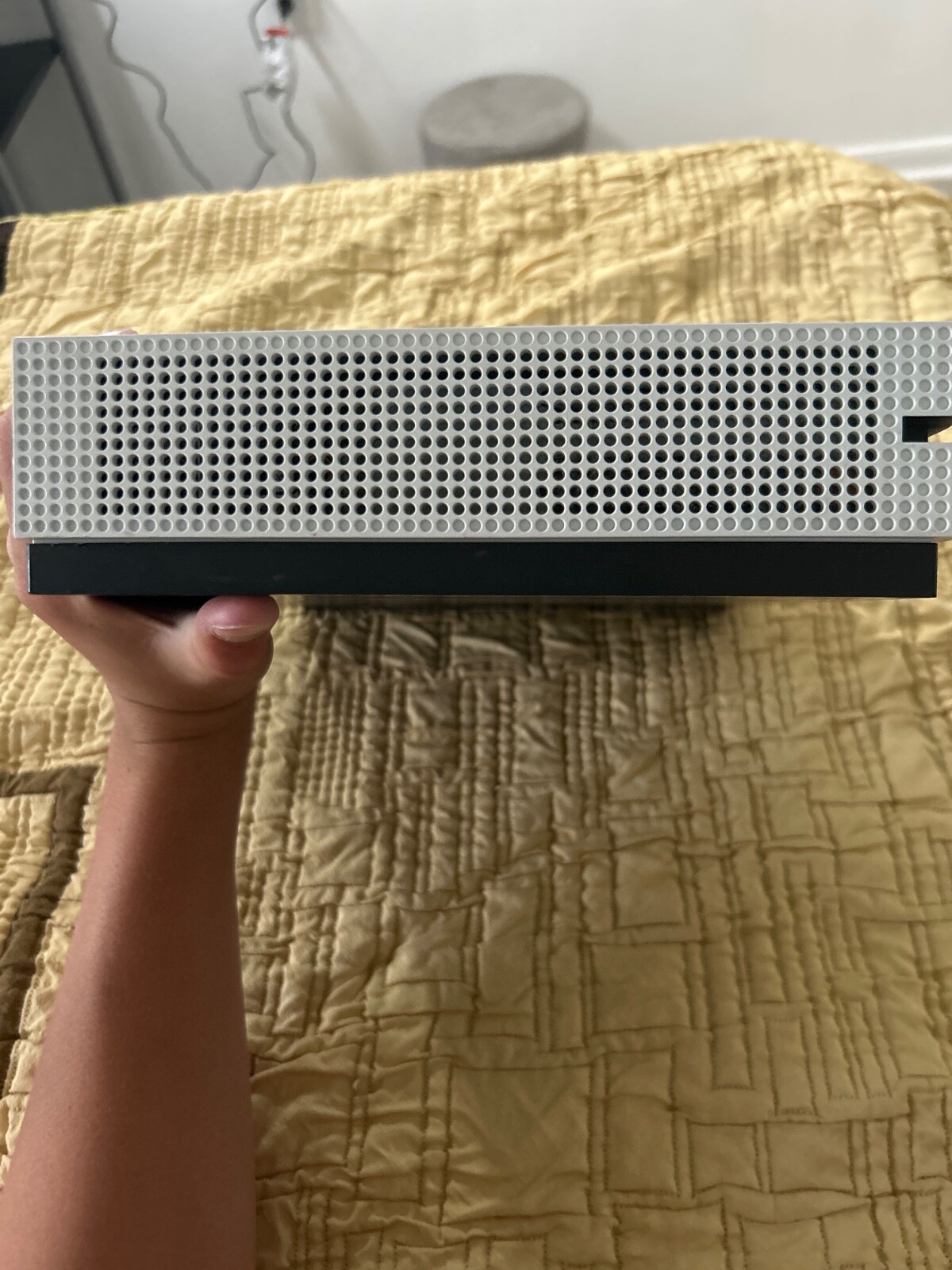 Xbox One S 1TB Console – White (XBS1TB)