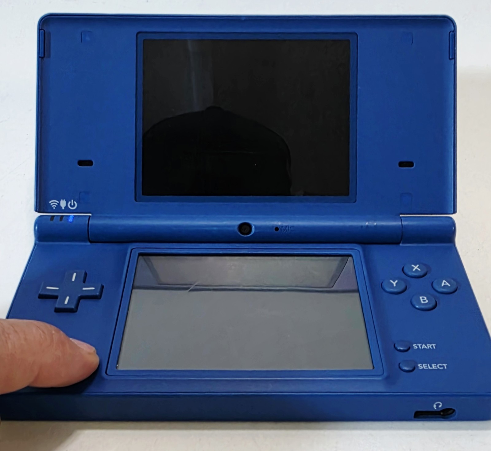 Nintendo DS DSI TWL-001 Handheld Console Blue, (Turns On The Off) For Repair