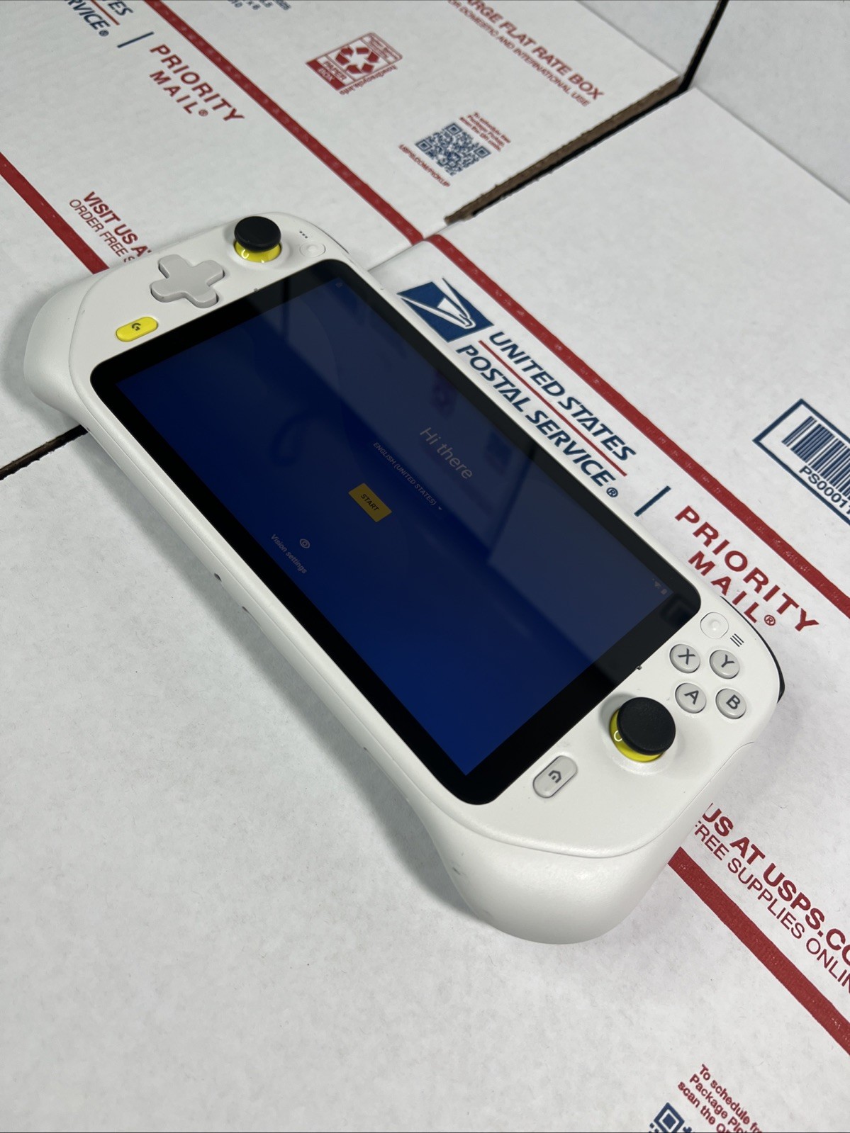 Logitech G CLOUD Gaming Handheld Console GR0006 * AS IS – Read Fully / Parts