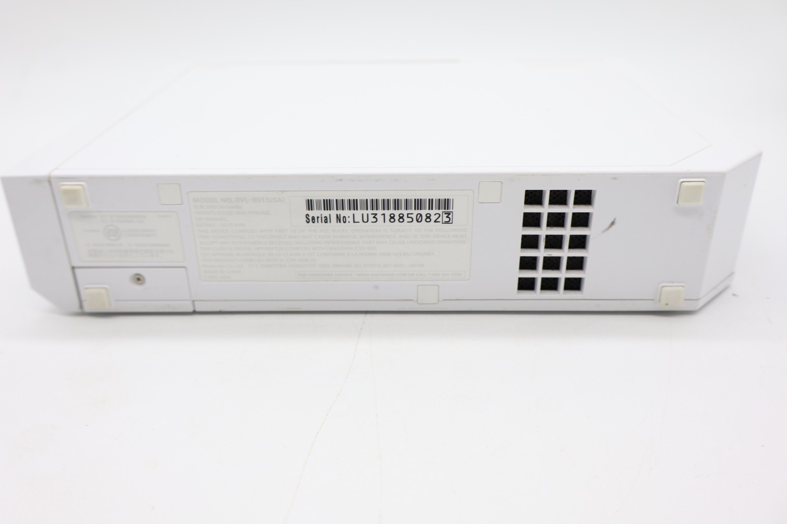 Nintendo Wii RVL-001 (USA) White Console w/ 2 OEM Controllers Cables & Stand