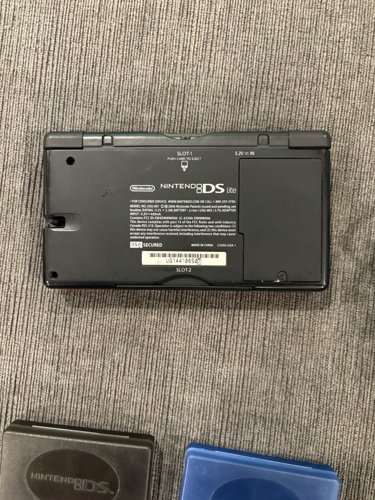 Nintendo DS Lite Red & Black Dual Screen Console + 10 Games, Case & Charger