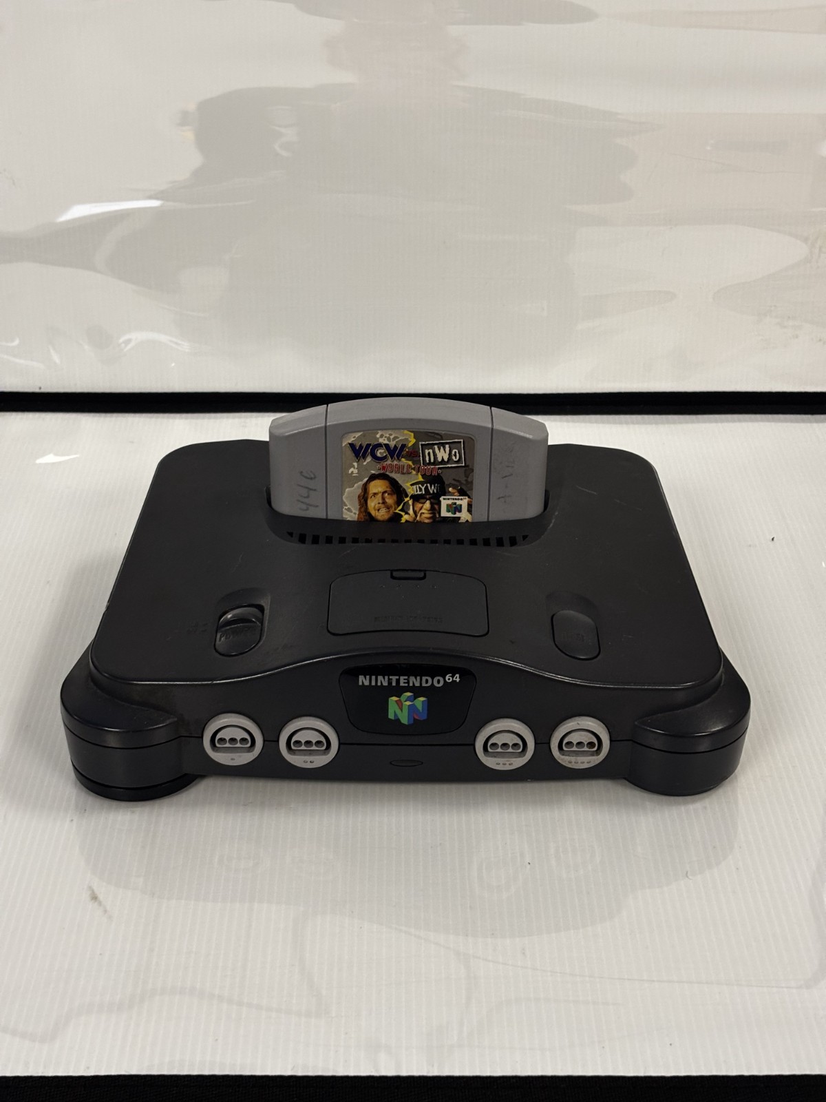 Nintendo 64 System 32MB Home Console – Charcoal Gray
