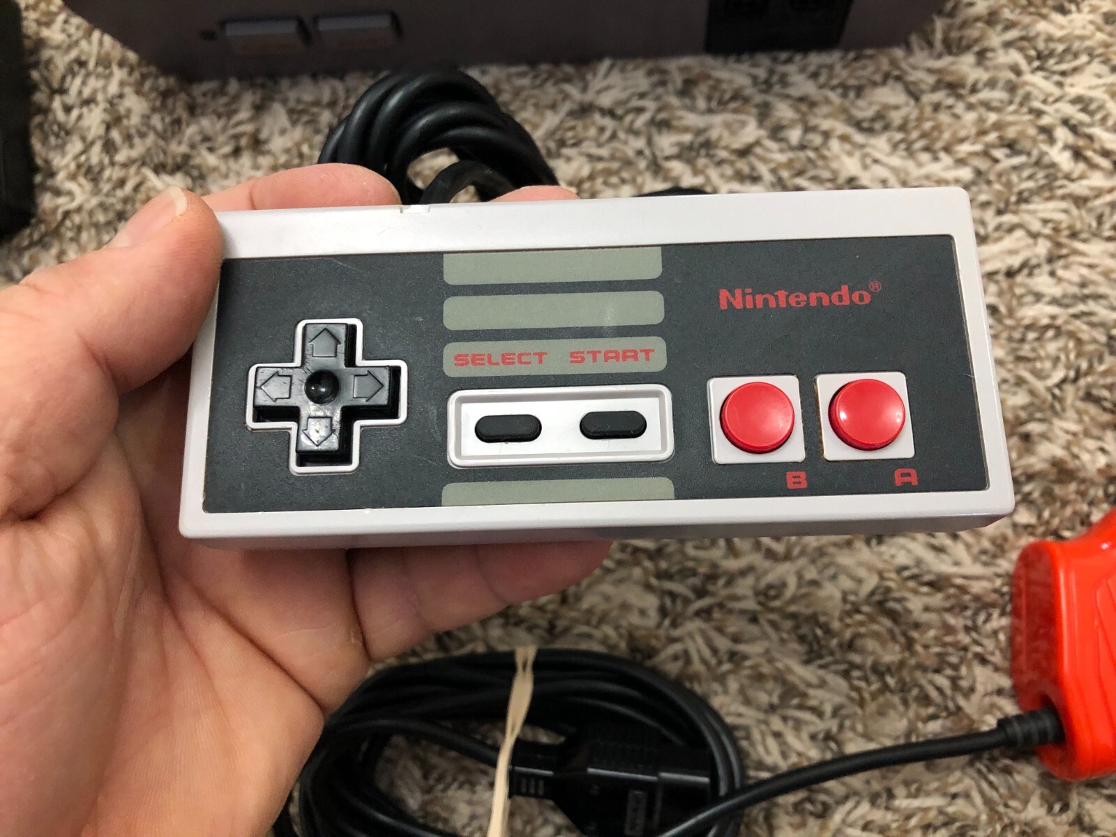 Nintendo NES Console Complete W/ 2 OEM Controllers +Zap Gun Thoroughly Cleaned