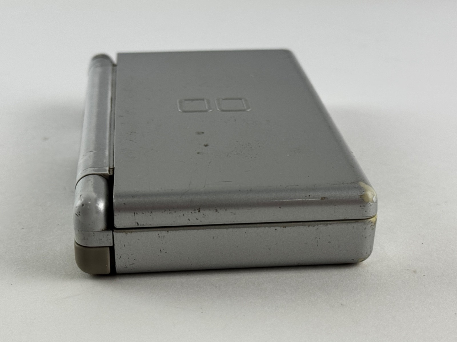 Nintendo DS Lite Silver Handheld Console USG-001 *For Parts or Fix* READ