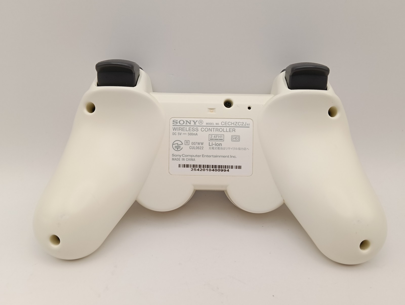 Sony PS3 CECH-2500A White 160GB Console Bundle DualShock 3 Controllers Tested