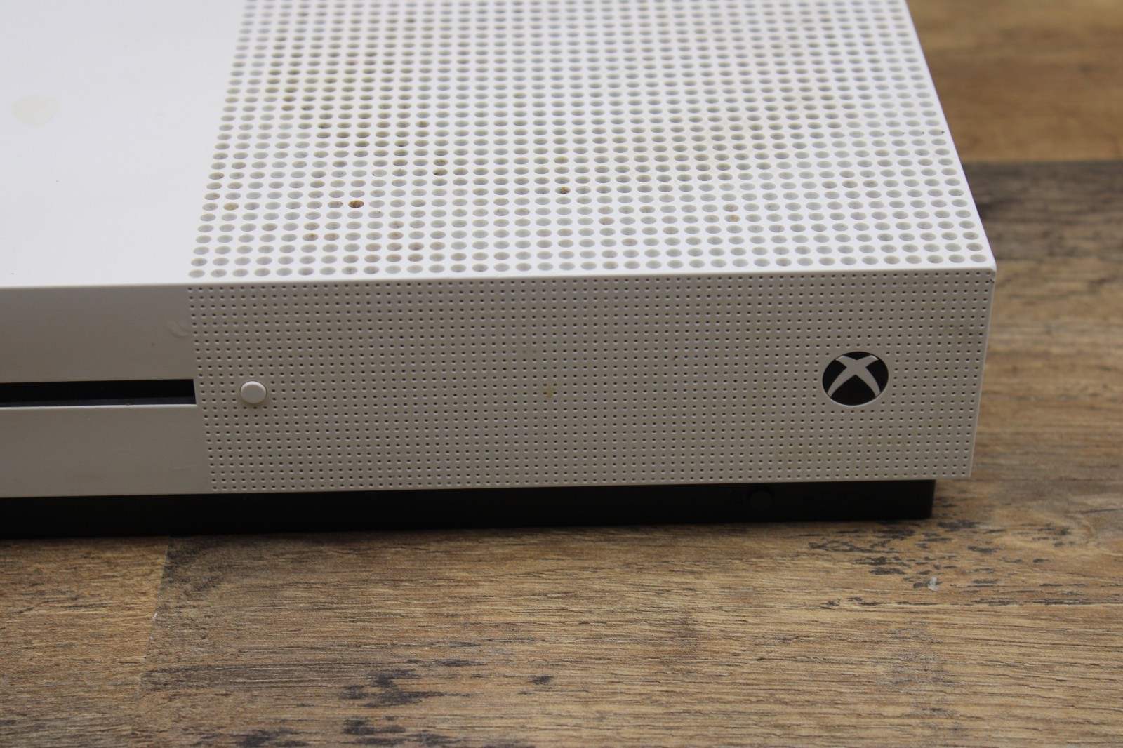 Microsoft Xbox One S 500GB White Console Only Model 1681