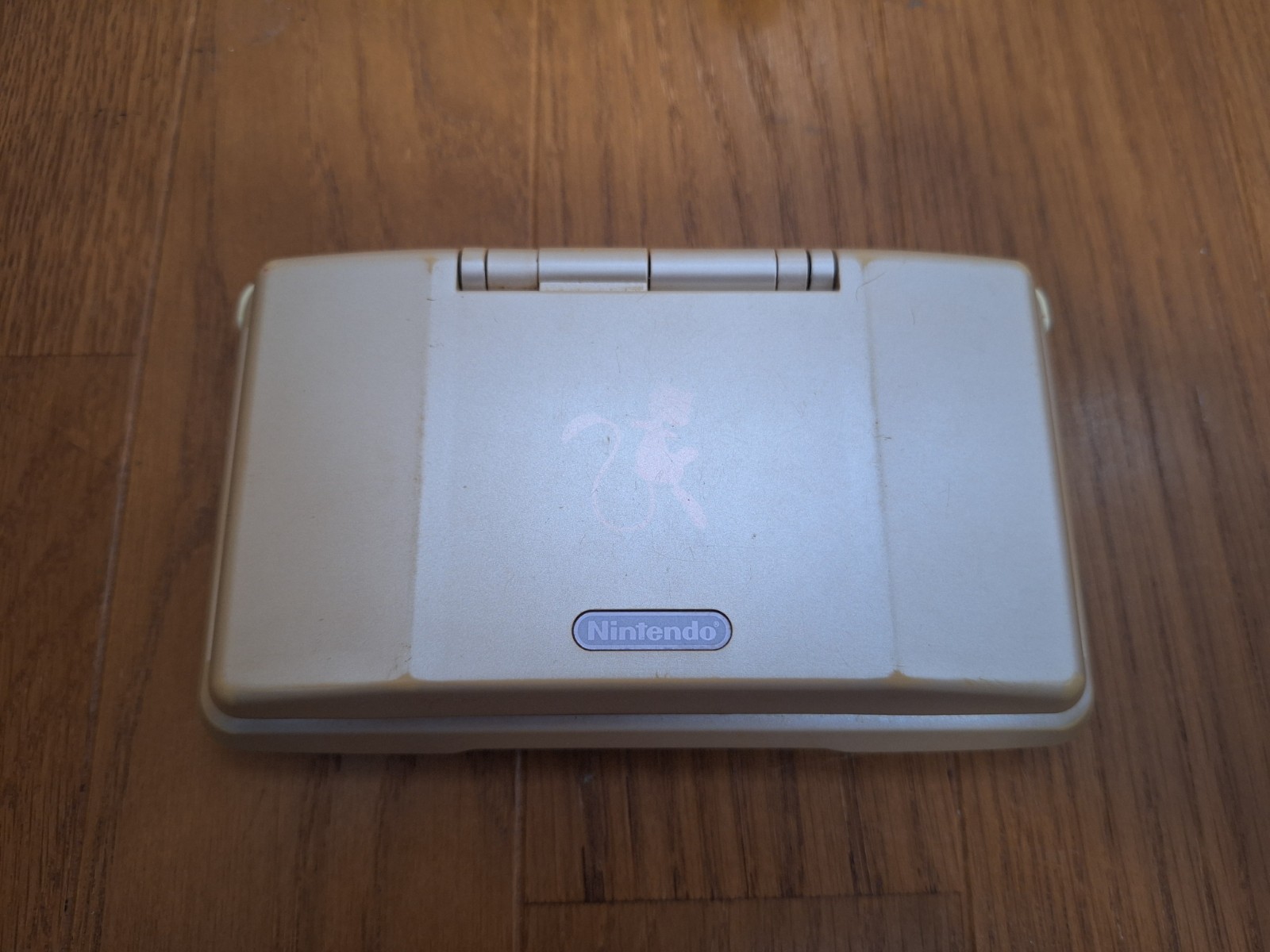 Nintendo DS Mew Limited Edition Pokemon Center Console *BEAUTIFUL BOX* 3